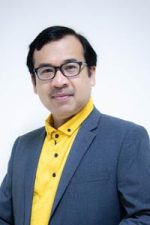 รศ.สุรสิทธิ์ ระวังวงศ์